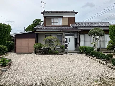 Used single-family home used house (Higashi-Taku Town Beppu)