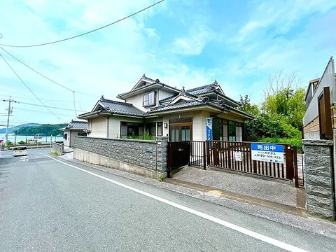 Used single-family home in Tsubakihigashi, Hagi City