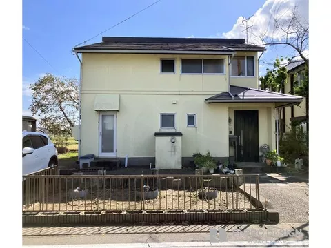 ■Land over 100 tsubo☆■Parking for 2 cars! ■Convenient bath with reheating function!