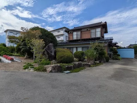 Akaho Kitakari 2-chome (Komachiya Station) 9.3 million yen