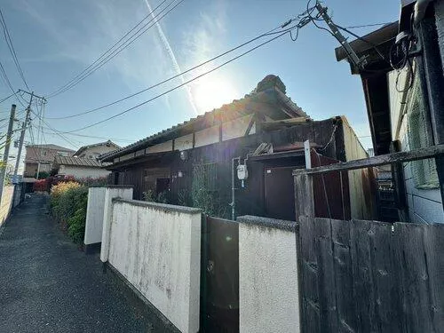 Izumi City, Hakata Town 5-chome (Shindayama Station) Single-story building 4DK