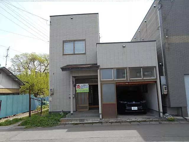 Used single-family home, Kamihanawa 254
