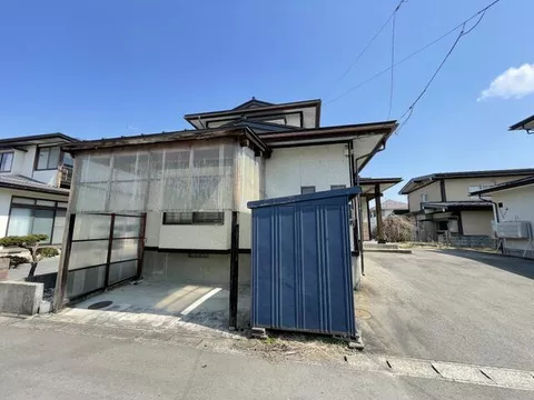 Sagae City, Oaza Takaya Aza Nishiura (Minami Sagae Station) 2-story 5DK