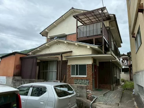 Higashihiroshima City Kawachi Town Nakakawachi (Kawachi Station) 2-story building 5DK