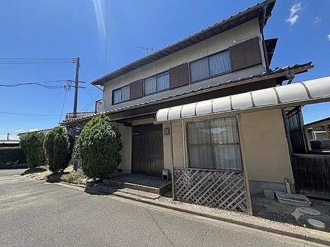 Used single-family home, Nakasho
