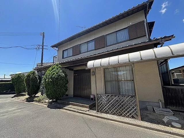 Used single-family home, Nakasho