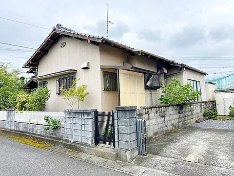 Used single-family home Nakatsu City Higashihama