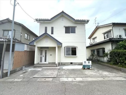 Yadano-cho (Awazu Station) 14,500,000 yen