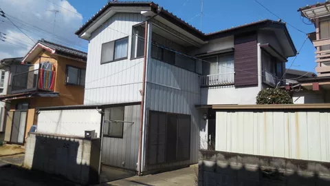 Koga City, Higashimorokawa (Koga Station) 2-story building 5K