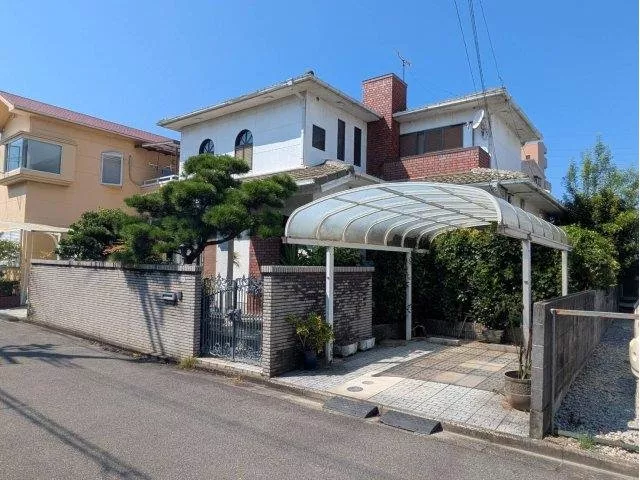 ■Approximately 47 tsubo of land, 4LDK ■Popular layout among families ■Viewing currently available