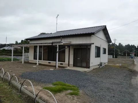 Nakashi Sugaya (Kamizugaya Station) Single-story building 3DK