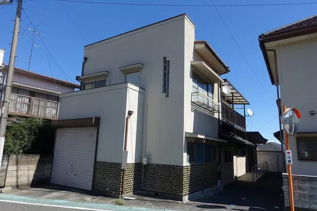 Minami-Koma District, Fujikawa Town, Aoyanagi Town (Kofu Station) 2-story 8DK