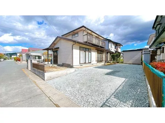 Open house held, current sale; parking lot expansion, tree pruning, and shed removal will be at the seller's expense.