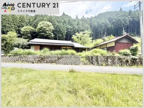 Yoshino-gun, Higashiyoshino-mura, Oaza Kizu (Hahabara Station) Single-story building 6DK