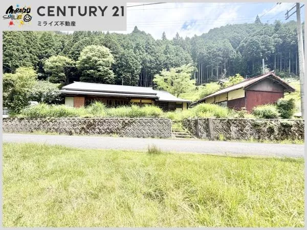 Yoshino-gun, Higashiyoshino-mura, Oaza Kizu (Hahabara Station) Single-story building 6DK