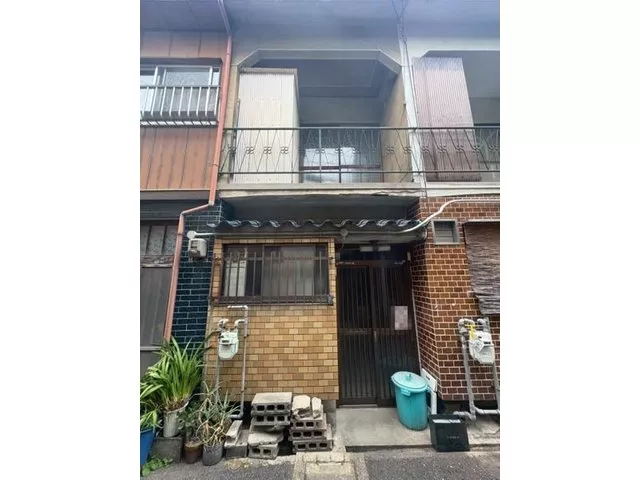 About 10 minutes on foot from Osaka Metro Imazatosuji Line "Shimizu", also recommended as an investment property♪