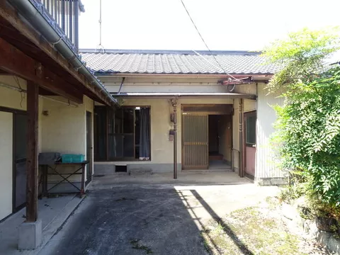 Oita City, Oaza Kudo (Sakanoshita Station) 2-story building, 6DK