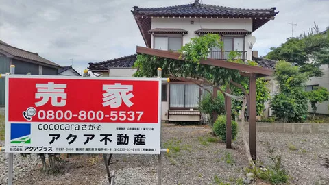 Tsuruoka City, Fujishima, Kawamukai (Fujishima Station) 2-story building 4LK