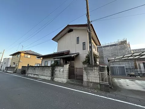 Used single-family home in Tomizuka-cho, Isesaki City