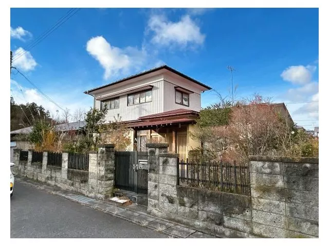 [Open House] Current sale until May 15 / 18 minutes on foot to Takase Elementary School / York Benimaru