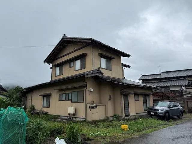 ◆Spacious 7LDK◆ Currently occupied but available for viewing. Please feel free to inquire.