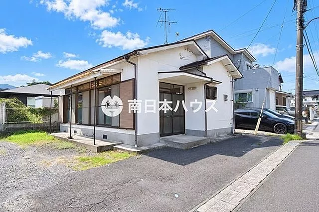 Used single-family home Sakanoue 4-chome, used house