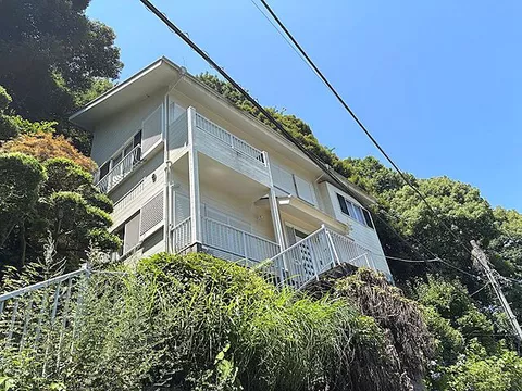 Used single-family home in Atami City, Shimotaga (Mikan-dai subdivision)