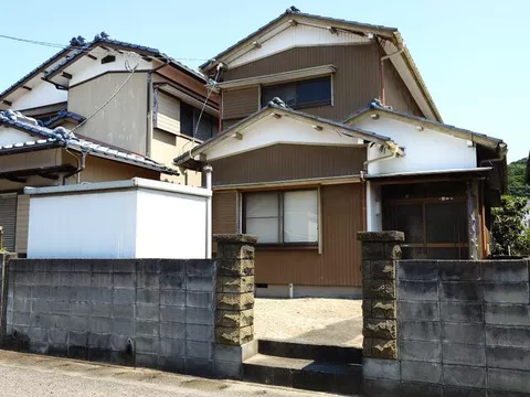 Naruto City, Muya Town, Benzaiten, Hama, 2-story, 4K - Image 1