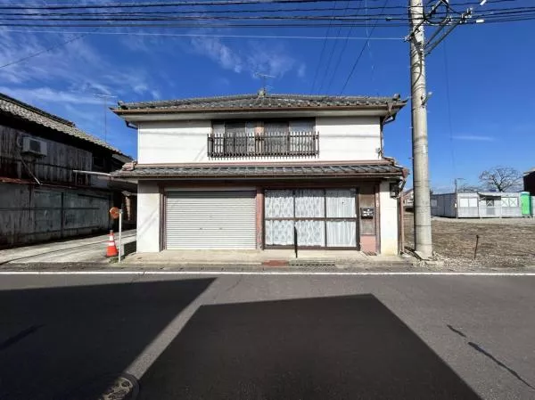 Ogi City, Ushizu Town Ushizu (Ushizu Station) Single-story building 6SK