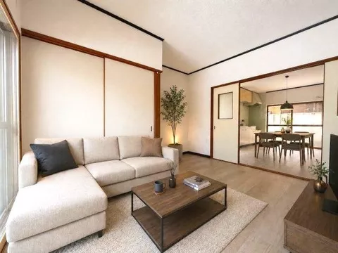◆Renovation completed in August 2026!◆ Higashiyama Izumi Elementary and Junior High School◆ Good ventilation!
