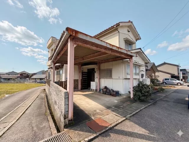 Uozu City, Tomomichi (Uozu Station) 2-story building 7DK
