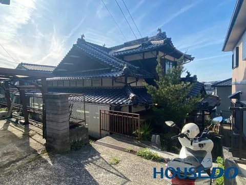 Tanaue 4-chome, Nagasaki City 2-story building 5DK