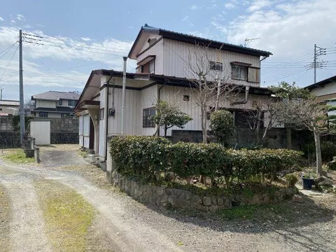 Shibukawa City, Gyokuta (Yagihara Station) 2-story building 5DK