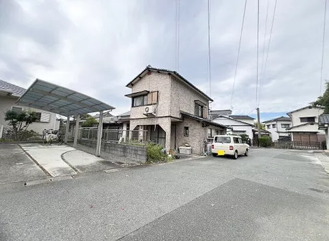 Used single-family home, Omuta City, Fukuoka Prefecture, Oaza Takuma