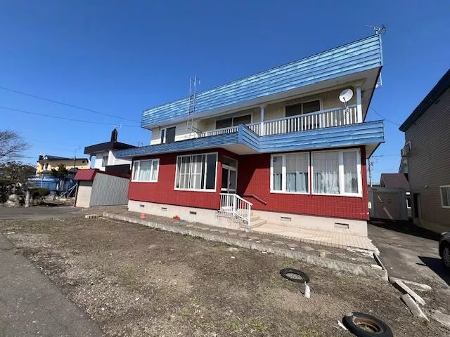 Iwamizawa City, Nishikawa-cho (Iwamizawa Station) 2-story building 7LDK