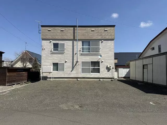 Sorachi District, Kamifurano Town, Honcho 4-chome (Kamifurano Station) 2-story building 5LK