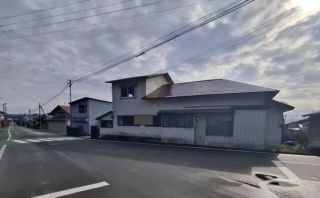 Kita-Akita-shi, Akita 2F 6DK

100,000 yen