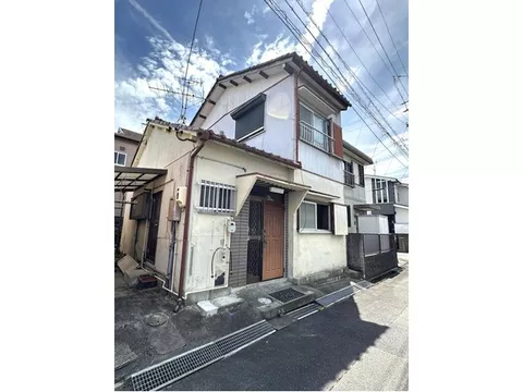 ◇ 13-minute walk from Meitetsu Line "Katsuhata" Station ◇ Nearby parking available upon consultation ◇ Quiet residential area
