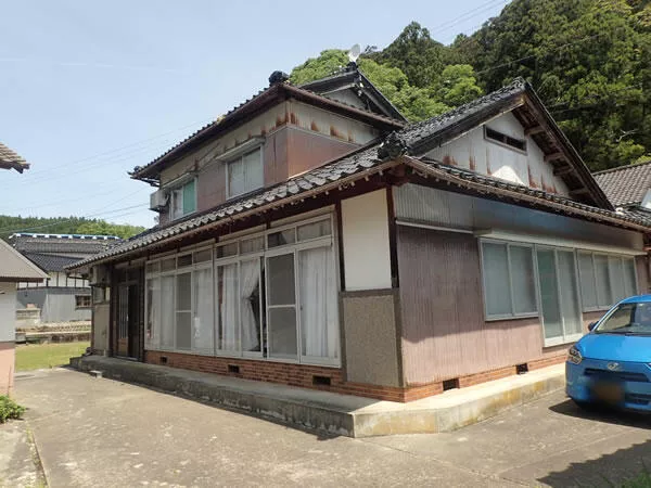 Himi City Nakakawa 2-story 9DK