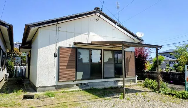 Miyazaki City, Oaza Tsunehisa (Minami Miyazaki Station) Single-story building 3DK