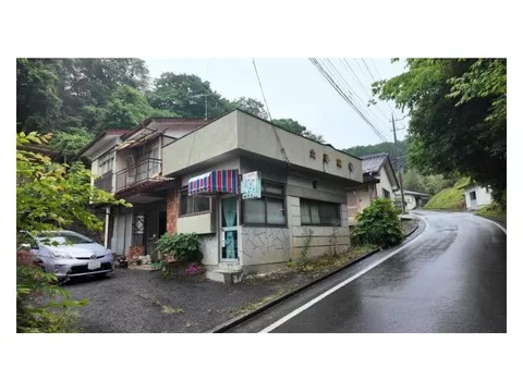 2-story 6K + store in Bato, Nakagawa Town, Nasu District