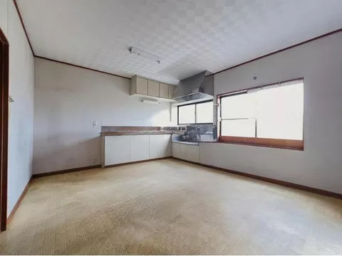 ≪Spacious 252 tsubo lot single-story house≫ Bright and sunny all-electric home with a garden, featuring 5DK.
