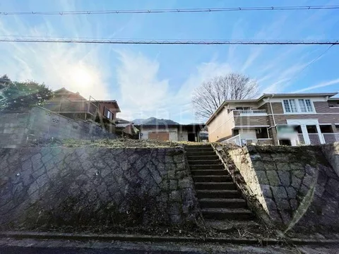 Sakamoto 8 (Sakamoto Hieizan-guchi Station) 2,900,000 yen