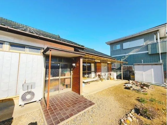 This property has wooden flooring.
