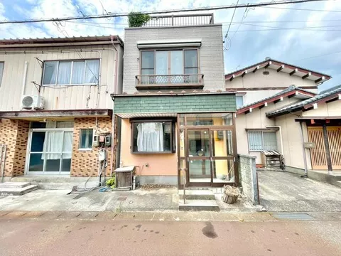 Shibata City Suwa Town 3-chome (Shibata Station) 2-story 8K
