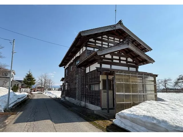 About a 5-minute walk to Senju Elementary School♪ A well-equipped surrounding environment♪