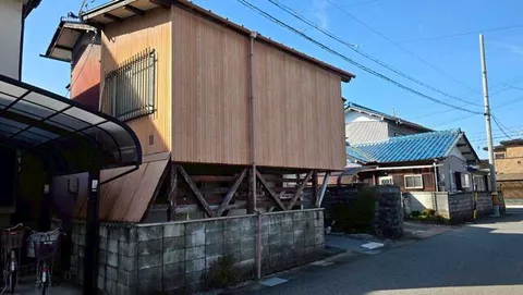 Kōbe Town, Anpachi District, Ōaza Kōbe (Hirokōbe Station) 2-story building 6DK