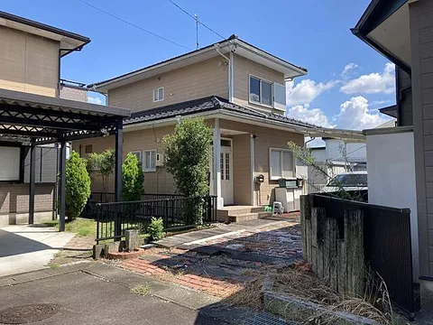 Used single-family home, Hiromi, used house