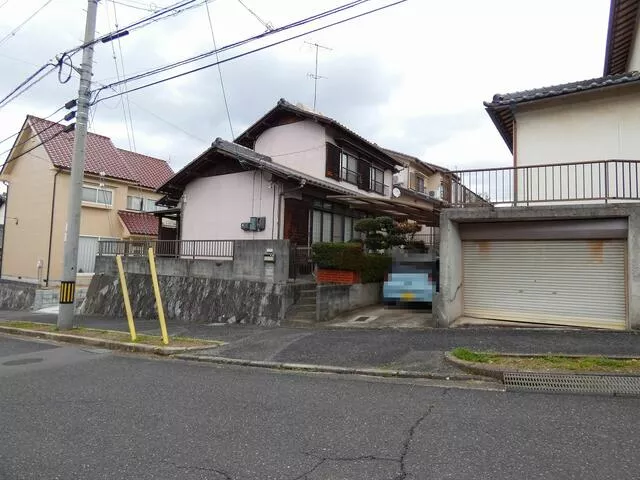 Soja City Nishisaka-dai (Higashi-Soja Station) 2-story 5DK