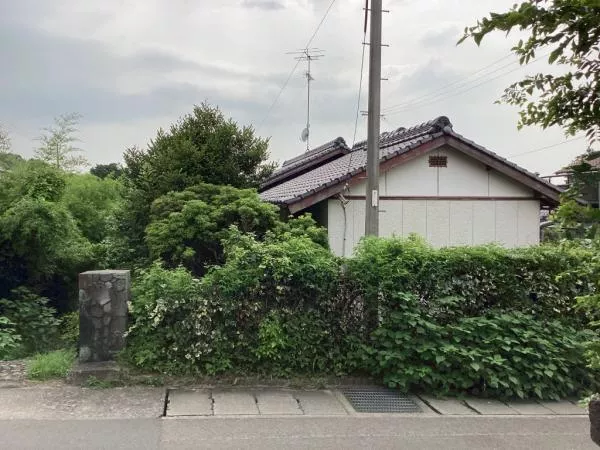 Niihama City, Uehara 3-chome (Nakabagi Station), single-story building, 4DK